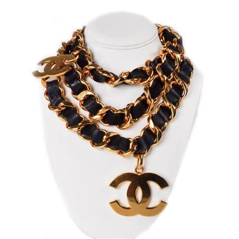 chanel kette schwarz|Chanel necklace sale.